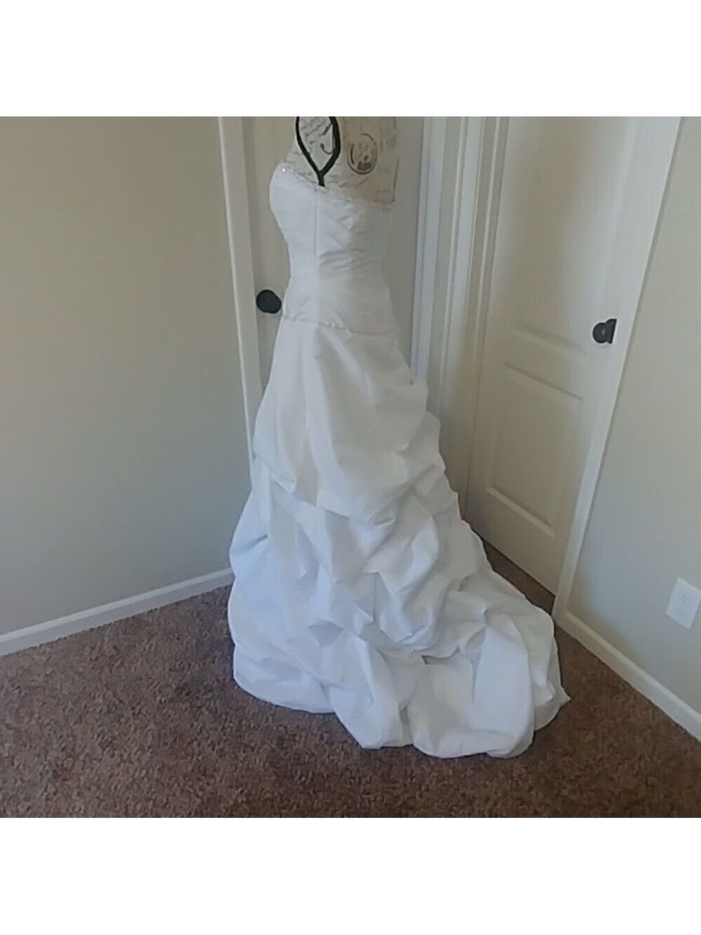 NWOT Jasmine Wedding Strapless Beaded Bust Whipped cream skirt dress 8/street 6 - Picture 3 of 10